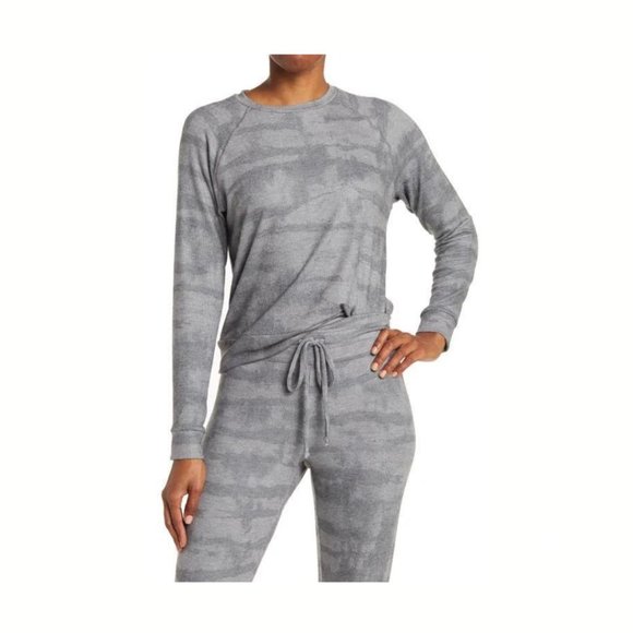 Beyond Yoga NWT Women's Grey Printed FAVORITE Hacci Pullover - Picture 5 of 7